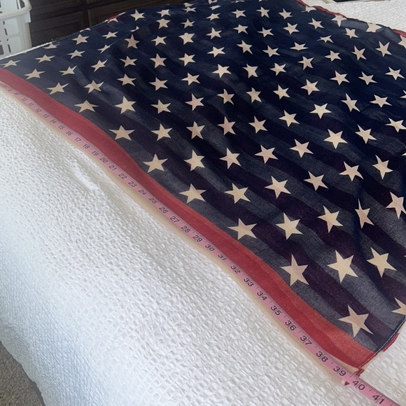 USA Infinity Scarf - Picture 3 of 3